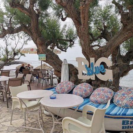 Βig Βlue Apartments Makrýgialos Exterior foto
