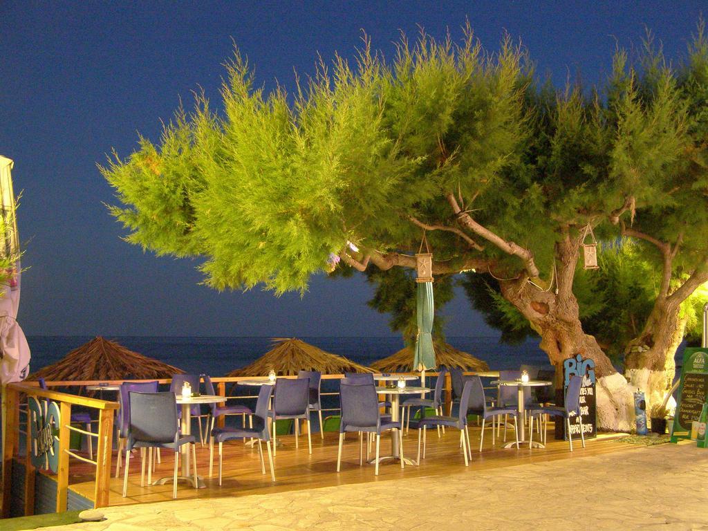 Βig Βlue Apartments Makrýgialos Exterior foto